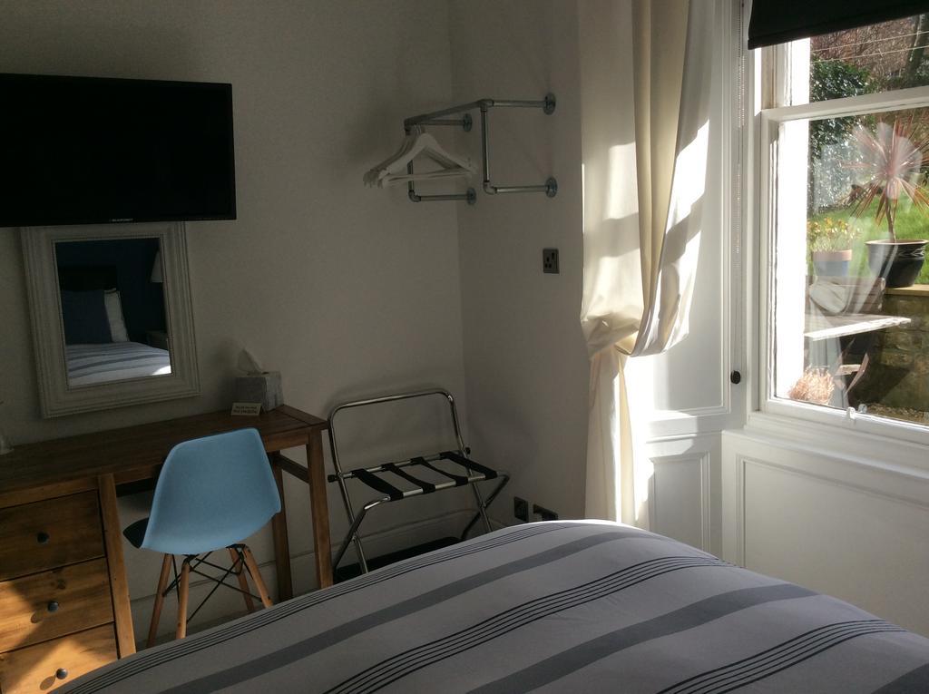 Ramsay'S Bed & Breakfast Edinburg Exteriör bild