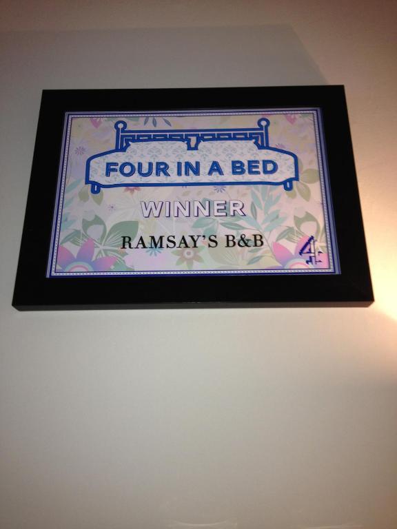 Ramsay'S Bed & Breakfast Edinburg Exteriör bild