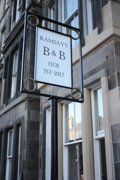 Ramsay'S Bed & Breakfast Edinburg Exteriör bild